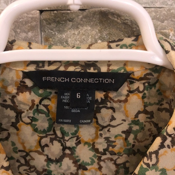 Flower patterned blouse - Picture 3 of 3